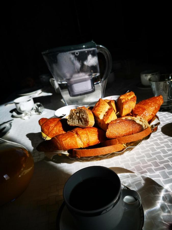 Bed and Breakfast Les Cedres Монтеґю Екстер'єр фото