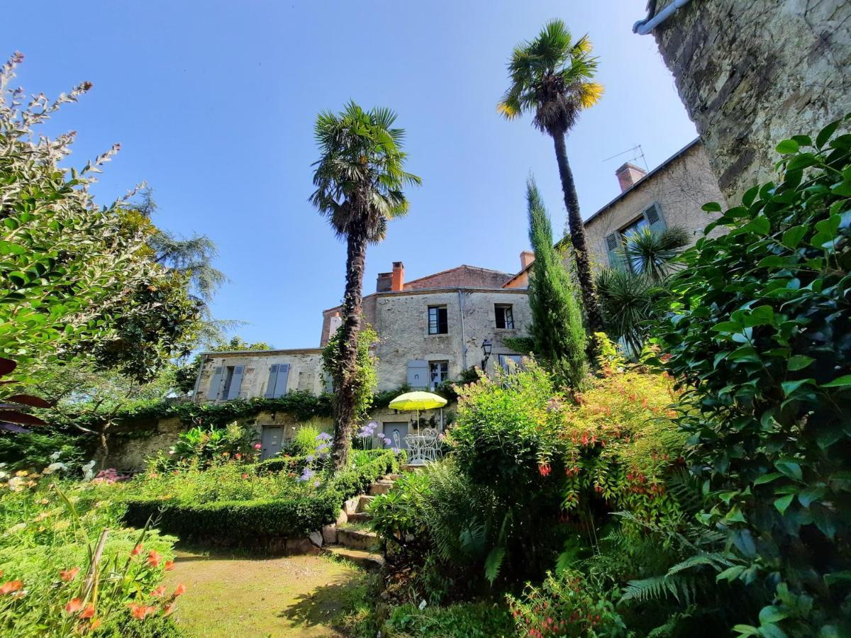 Bed and Breakfast Les Cedres Монтеґю Екстер'єр фото
