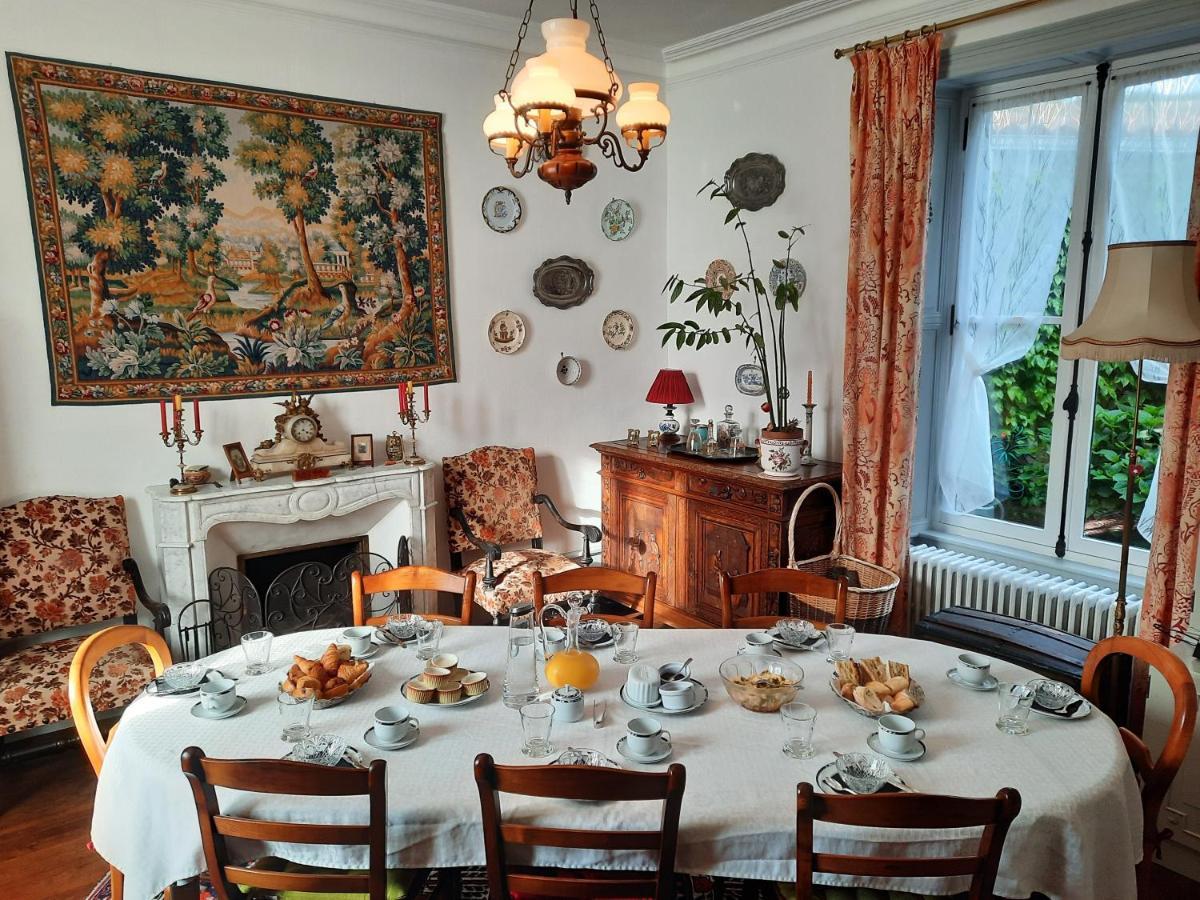 Bed and Breakfast Les Cedres Монтеґю Екстер'єр фото
